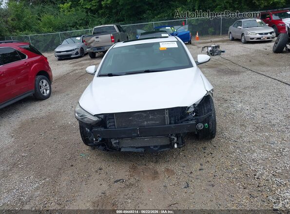 KMHD04LB8HU325937 2017 HYUNDAI ELANTRA White Вид щитка приладів