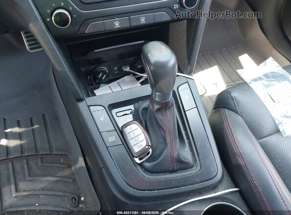 KMHD04LB8JU535508 2018 HYUNDAI ELANTRA Серый 