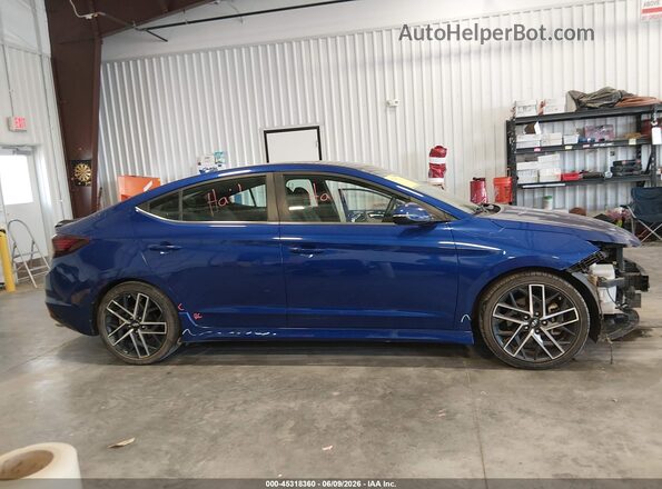 KMHD04LB9LU100225 2020 HYUNDAI ELANTRA Blue Rear interior view
