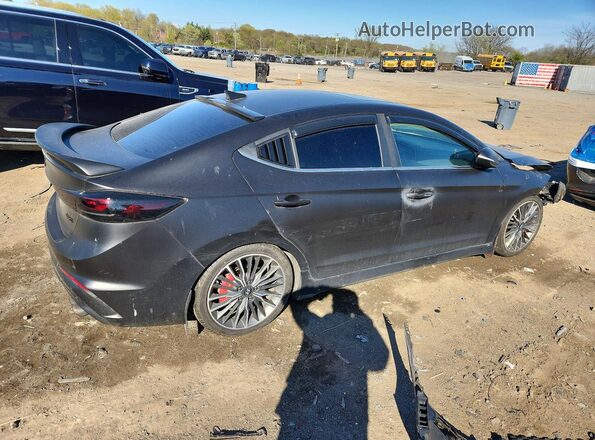 KMHD04LBXJU554772 2018 HYUNDAI ELANTRA Black უკანა მარჯვენა