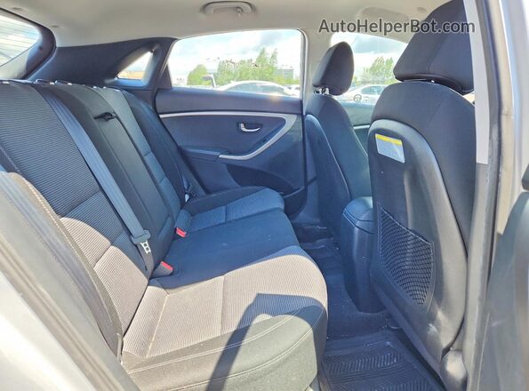 KMHD25LH6GU331786 2016 HYUNDAI ELANTRA Серебряный Вид задних сидений