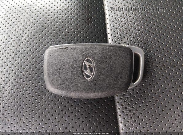 KMHD35LH2HU363634 2017 HYUNDAI ELANTRA GT Silver Vista del salpicadero