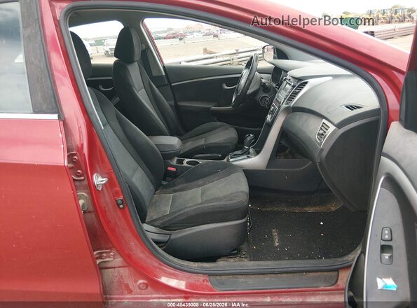 KMHD35LH3HU356613 2017 HYUNDAI ELANTRA GT Red Вид салону спереду