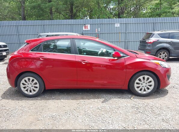 KMHD35LH3HU374593 2017 HYUNDAI ELANTRA GT Red Սալոնի հետևի տեսք