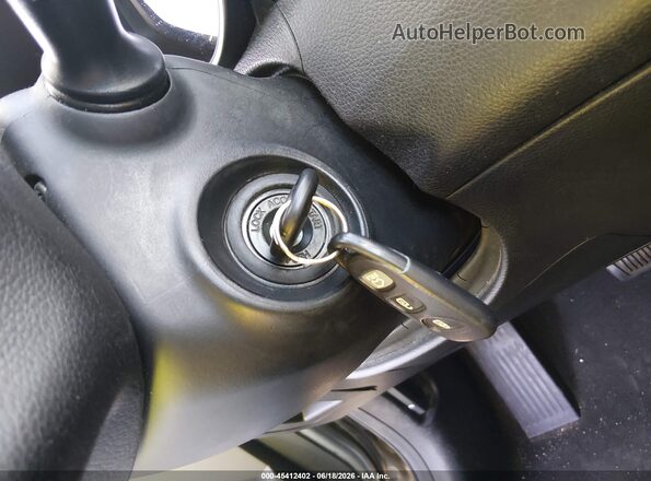 KMHD35LH3HU376831 2017 HYUNDAI ELANTRA GT Gray წინა პანელის ხედი