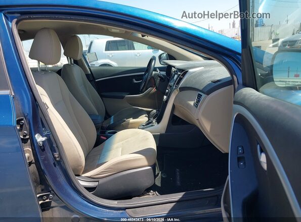 KMHD35LH5GU284540 2016 HYUNDAI ELANTRA GT Blue Widok wnętrza z przodu