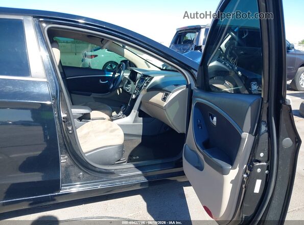 KMHD35LH5GU342615 2016 HYUNDAI ELANTRA GT Black წინა სალონის ხედი