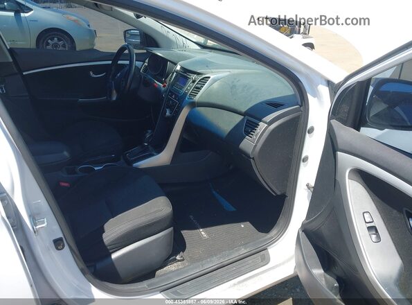 KMHD35LH6GU284238 2016 HYUNDAI ELANTRA GT White 