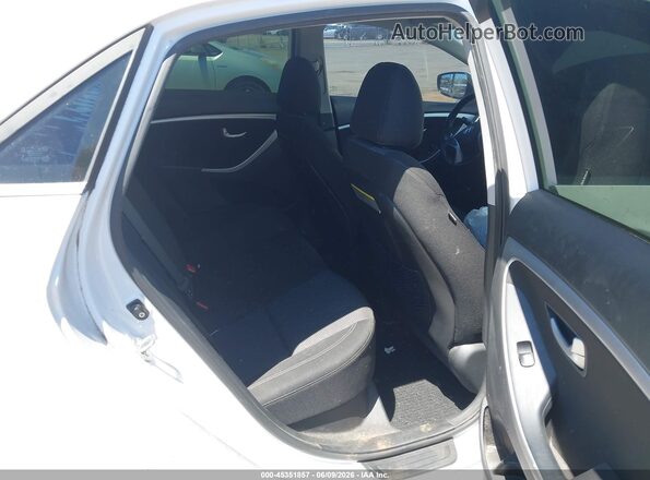 KMHD35LH6GU284238 2016 HYUNDAI ELANTRA GT White 