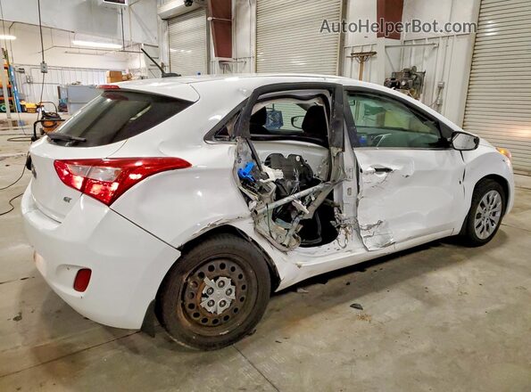 KMHD35LH6GU331803 2016 HYUNDAI ELANTRA White 