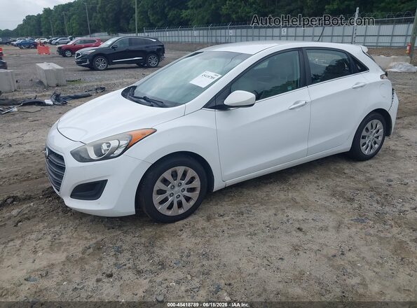 KMHD35LHXHU349478 2017 HYUNDAI ELANTRA GT White Առջևի ձախ երեք քառորդ տեսարան