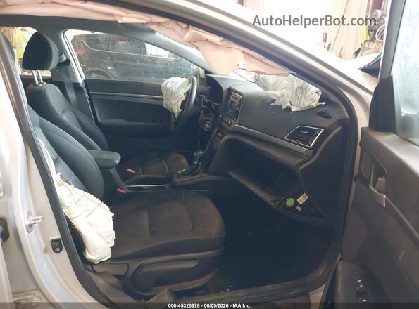 KMHD74LF0JU532553 2018 HYUNDAI ELANTRA Silver Vista interior delantera
