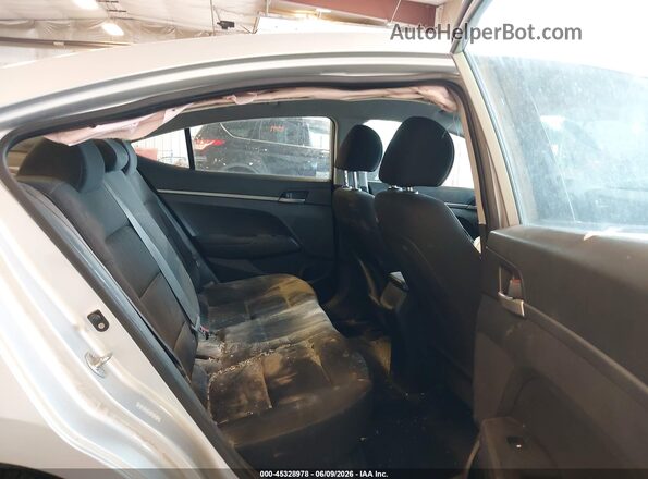 KMHD74LF0JU532553 2018 HYUNDAI ELANTRA Silver Vista de la etiqueta del VIN