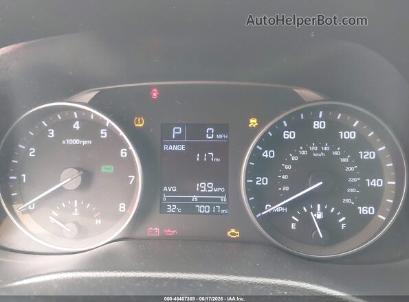 KMHD74LF1HU103593 2017 HYUNDAI ELANTRA Red უკანა სავარძლების ხედი