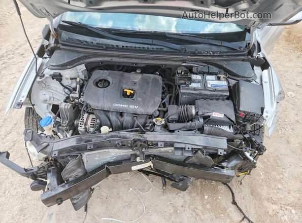 KMHD74LF1HU402002 2017 HYUNDAI ELANTRA Silver Widok wnętrza z tyłu