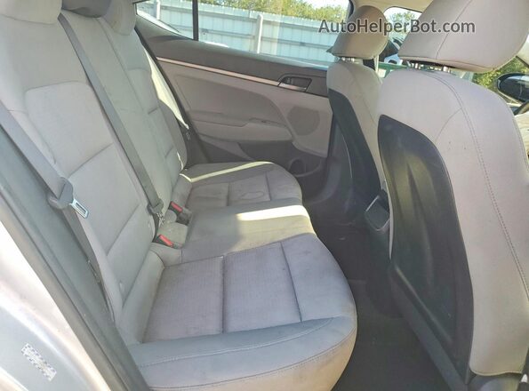 KMHD74LF3HU357922 2017 HYUNDAI ELANTRA Silver 