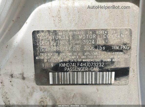 KMHD74LF4HU073232 2017 HYUNDAI ELANTRA Silver Vista del compartimento del motor