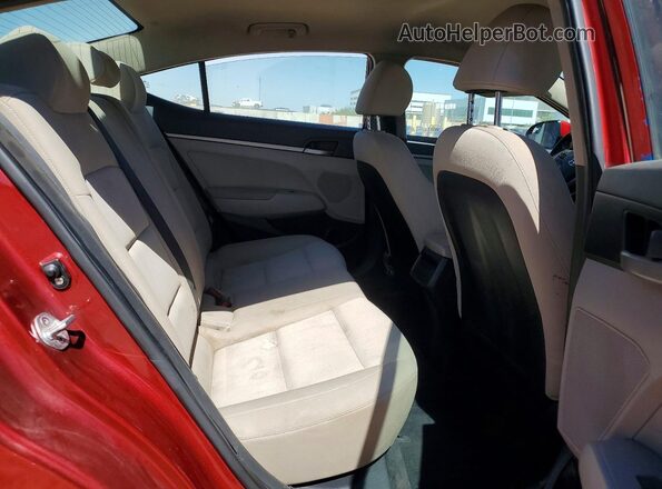 KMHD74LF5HU409177 2017 HYUNDAI ELANTRA Red Widok tylnych siedzeń