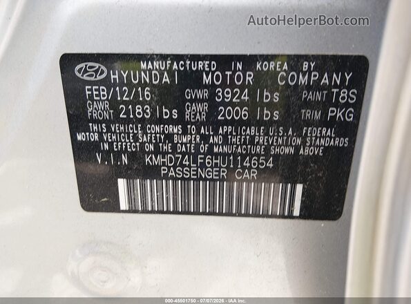 KMHD74LF6HU114654 2017 HYUNDAI ELANTRA Silver Engine compartment view