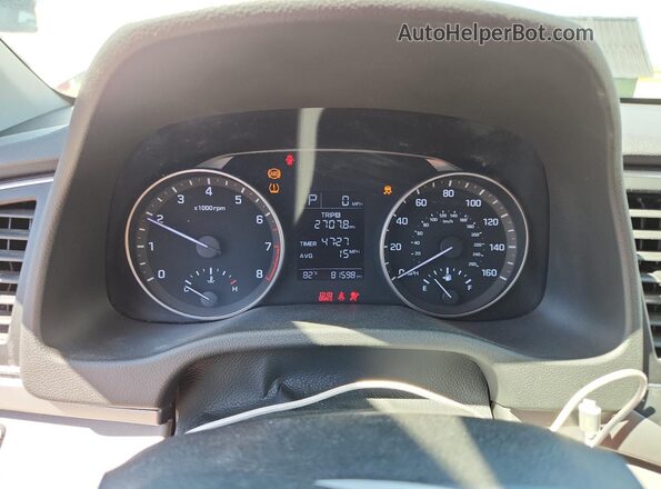 KMHD74LF7HU083656 2017 HYUNDAI ELANTRA Silver Widok zestawu wskaźników