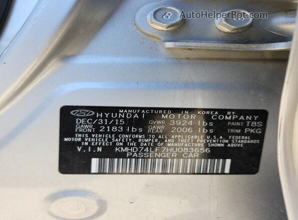 KMHD74LF7HU083656 2017 HYUNDAI ELANTRA Silver Widok komory silnika
