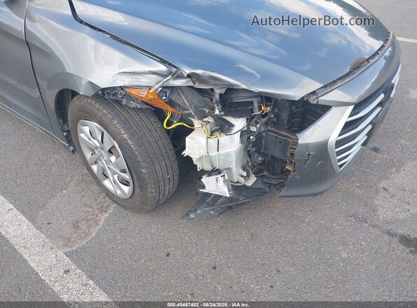 KMHD74LF7HU369104 2017 HYUNDAI ELANTRA Silver Widok z przodu