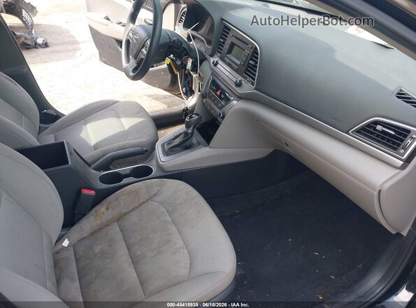 KMHD74LF8JU445466 2018 HYUNDAI ELANTRA Black Front interior view