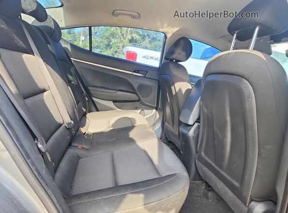 KMHD74LF9JU613440 2018 HYUNDAI ELANTRA Gray Widok tylnych siedzeń