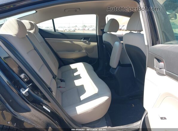 KMHD74LFXHU128900 2017 HYUNDAI ELANTRA Black Widok naklejki z numerem VIN