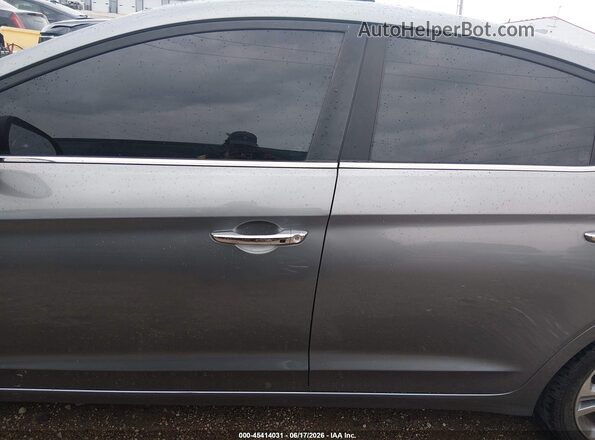 KMHD84LF0HU263980 2017 HYUNDAI ELANTRA Gray 