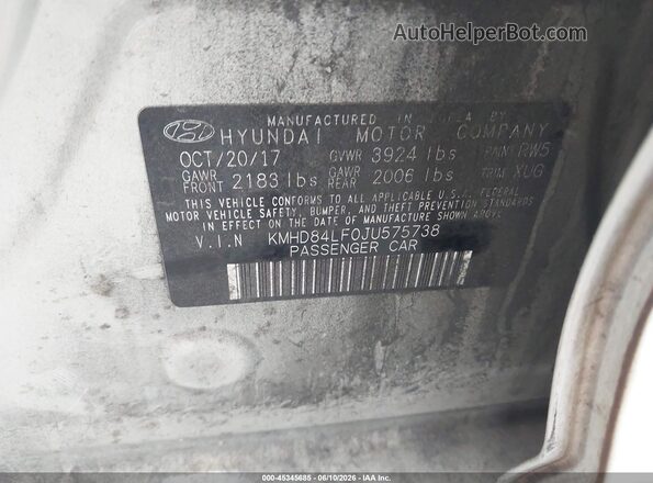 KMHD84LF0JU575738 2018 HYUNDAI ELANTRA Gold Widok komory silnika