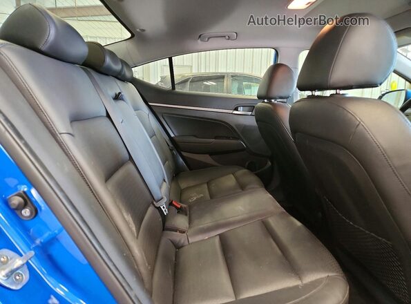 KMHD84LF1HU135473 2017 HYUNDAI ELANTRA Синий Вид задних сидений