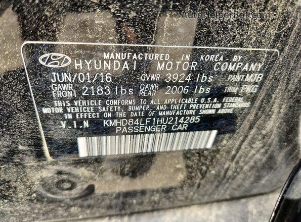 KMHD84LF1HU214285 2017 HYUNDAI ELANTRA Black Engine compartment view