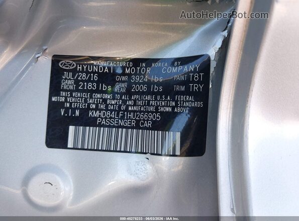 KMHD84LF1HU266905 2017 HYUNDAI ELANTRA Silver Widok komory silnika