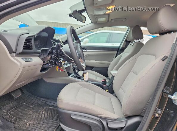KMHD84LF1KU730377 2019 HYUNDAI ELANTRA Black Вид салону спереду