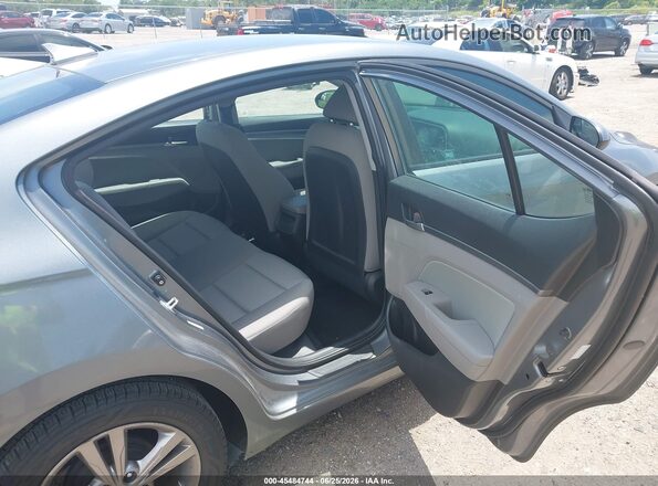 KMHD84LF2HU422577 2017 HYUNDAI ELANTRA Gray VIN sticker view