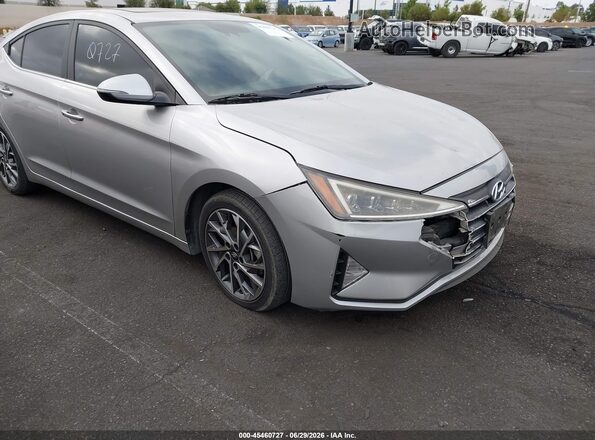 KMHD84LF2LU015450 2020 HYUNDAI ELANTRA Серебряный Вид спереди