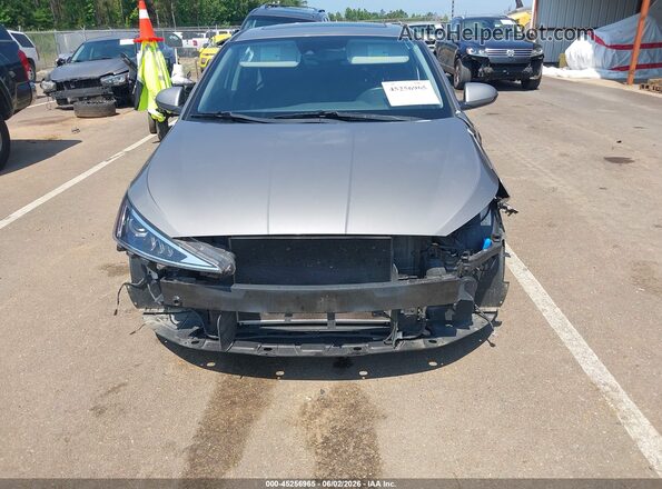 KMHD84LF2LU046648 2020 HYUNDAI ELANTRA Серебряный Вид спереди