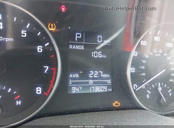 KMHD84LF3HU142523 2017 HYUNDAI ELANTRA Red 
