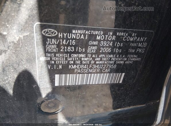 KMHD84LF3HU227958 2017 HYUNDAI ELANTRA Black Շարժիչի բաժամունքի տեսք