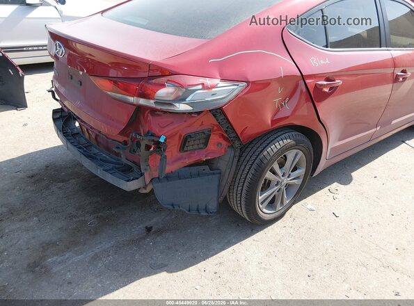 KMHD84LF3JU475021 2018 HYUNDAI ELANTRA Red Widok z przodu