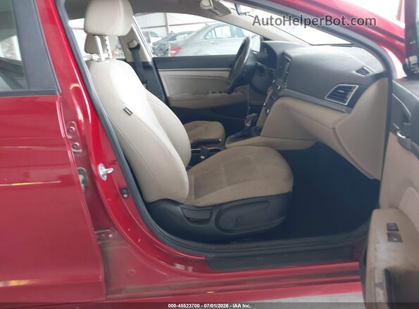 KMHD84LF4HU229704 2017 HYUNDAI ELANTRA Red წინა სალონის ხედი