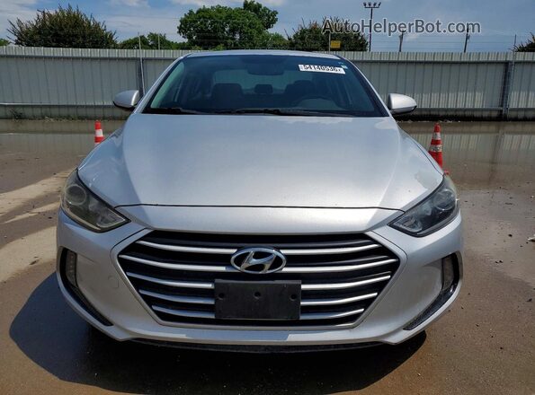 KMHD84LF4JU586161 2018 HYUNDAI ELANTRA Серебряный Вид спереди