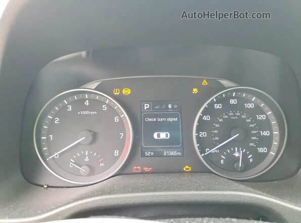 KMHD84LF4JU629302 2018 HYUNDAI ELANTRA Black Instrument cluster view
