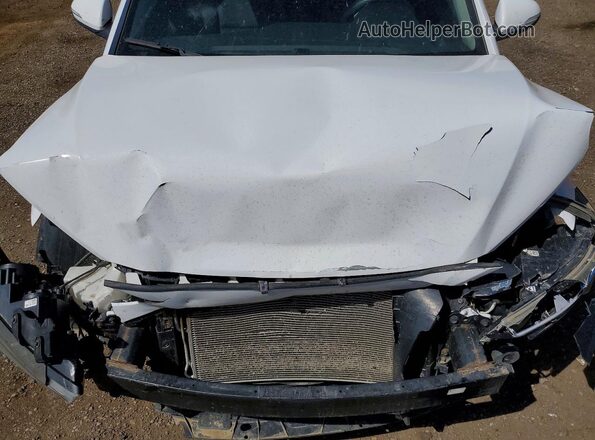 KMHD84LF4JU633284 2018 HYUNDAI ELANTRA White 