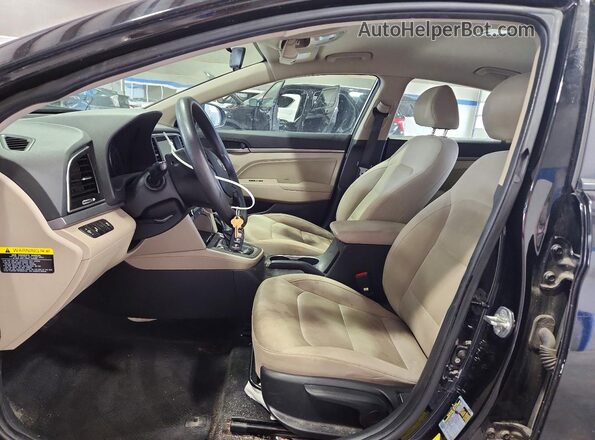 KMHD84LF5JU442568 2018 HYUNDAI ELANTRA Black Front interior view