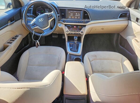 KMHD84LF6HU328458 2017 HYUNDAI ELANTRA Silver Dashboard view