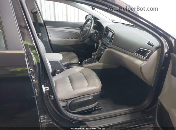 KMHD84LF6HU355143 2017 HYUNDAI ELANTRA Black Vista interior delantera