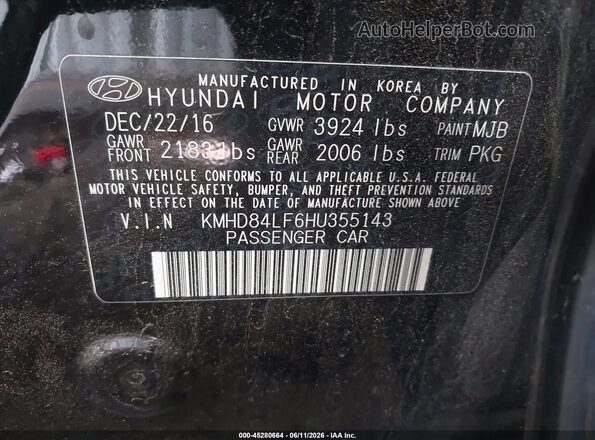 KMHD84LF6HU355143 2017 HYUNDAI ELANTRA Black Vista del compartimento del motor