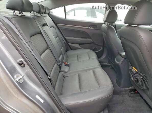 KMHD84LF6HU358012 2017 HYUNDAI ELANTRA Silver 